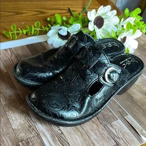 b.o.c. Black Embossed Mules